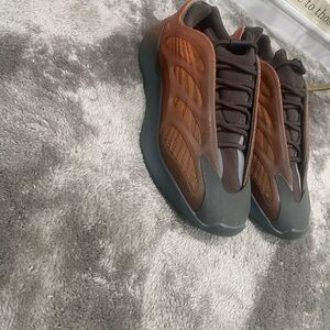 Men's Brown and Black Sneakers